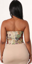 Load image into Gallery viewer, Rose Bud Corset
