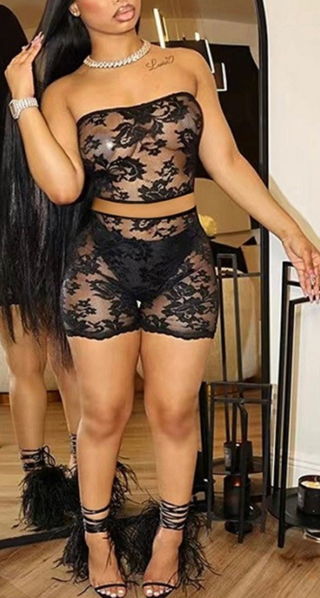 Liv Lace Set