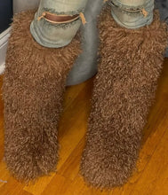 Load image into Gallery viewer, Mongolian Boots
