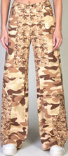 Load image into Gallery viewer, Desert Camo
