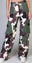 Load image into Gallery viewer, Twill Cargos
